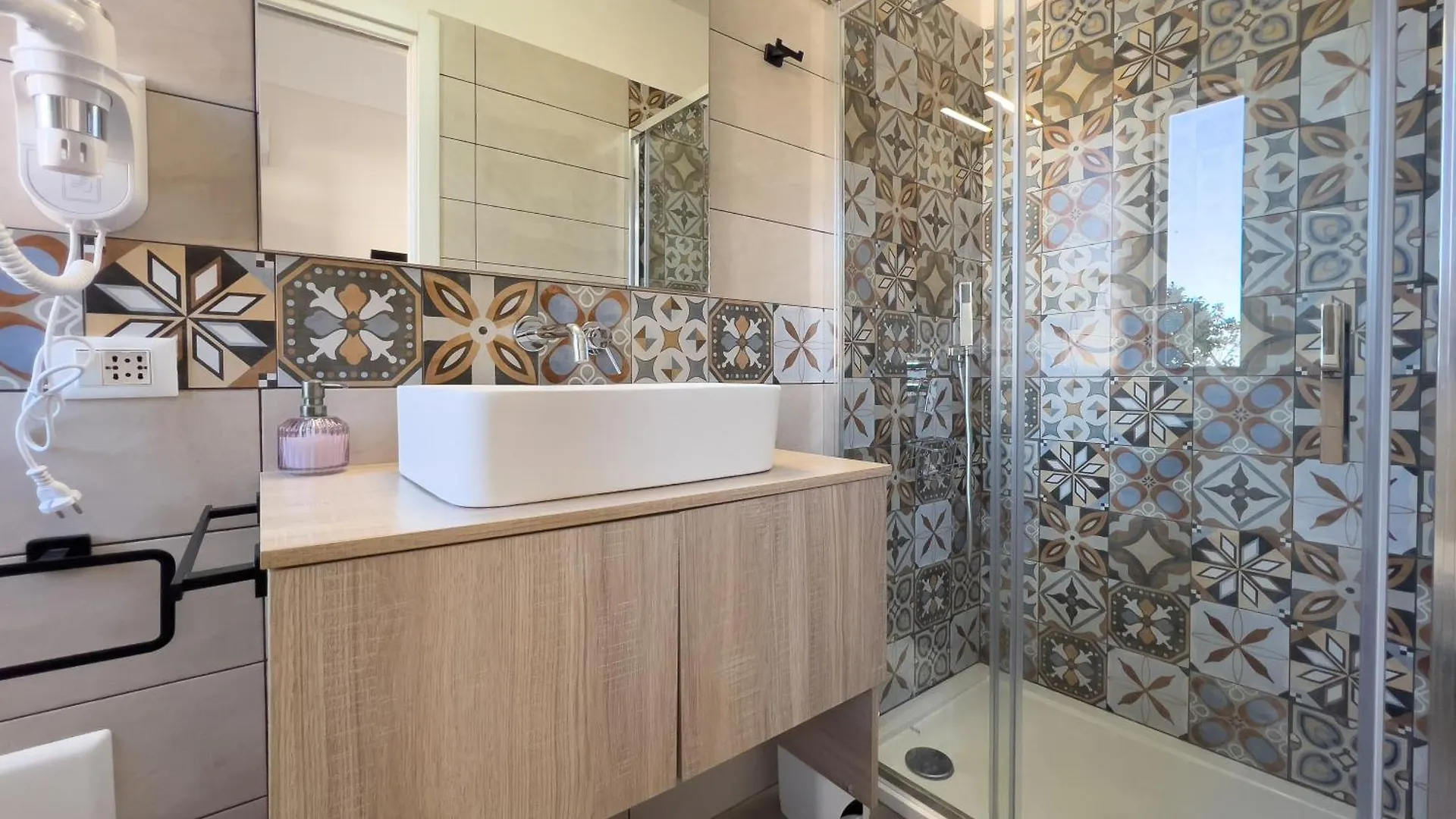Nocleg ze śniadaniem Ponente & Maestro Rooms Favignana Włochy