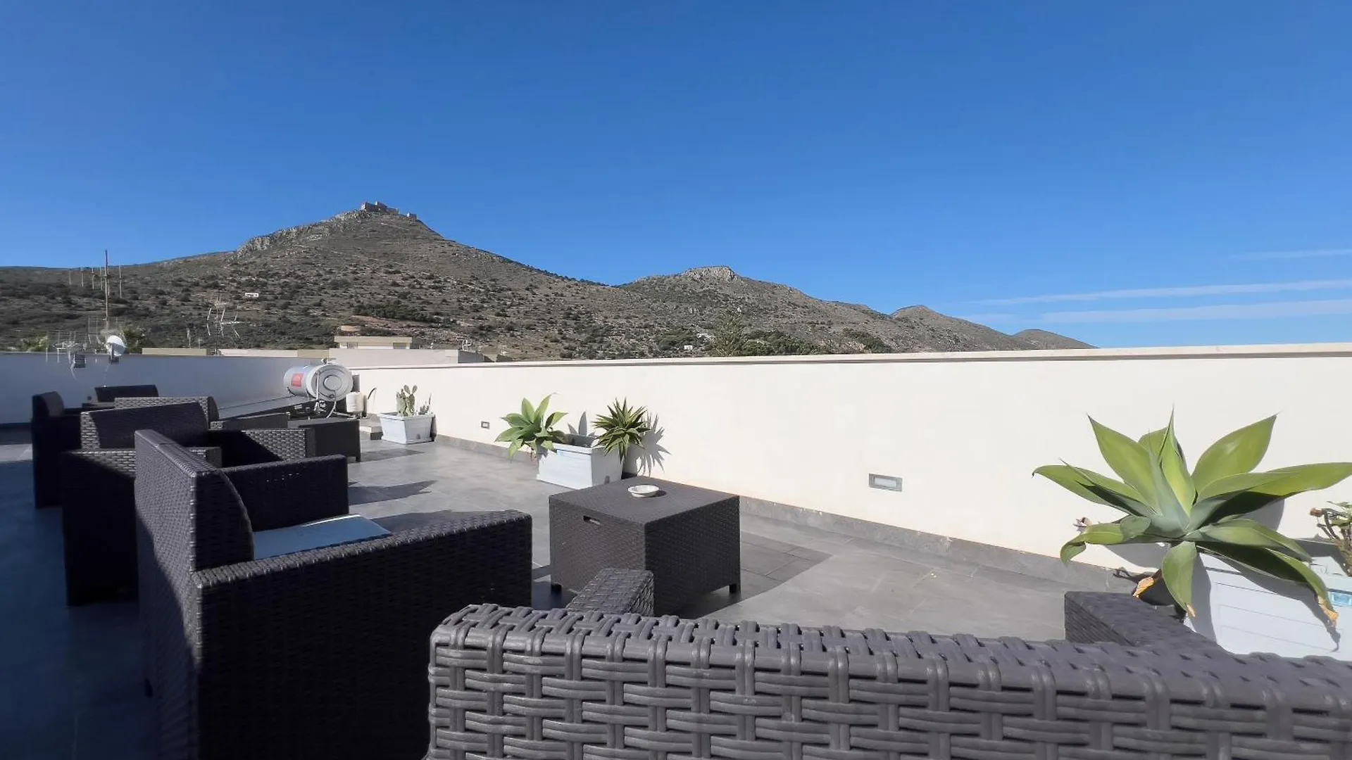 Ponente & Maestro Rooms Favignana Bed & Breakfast
