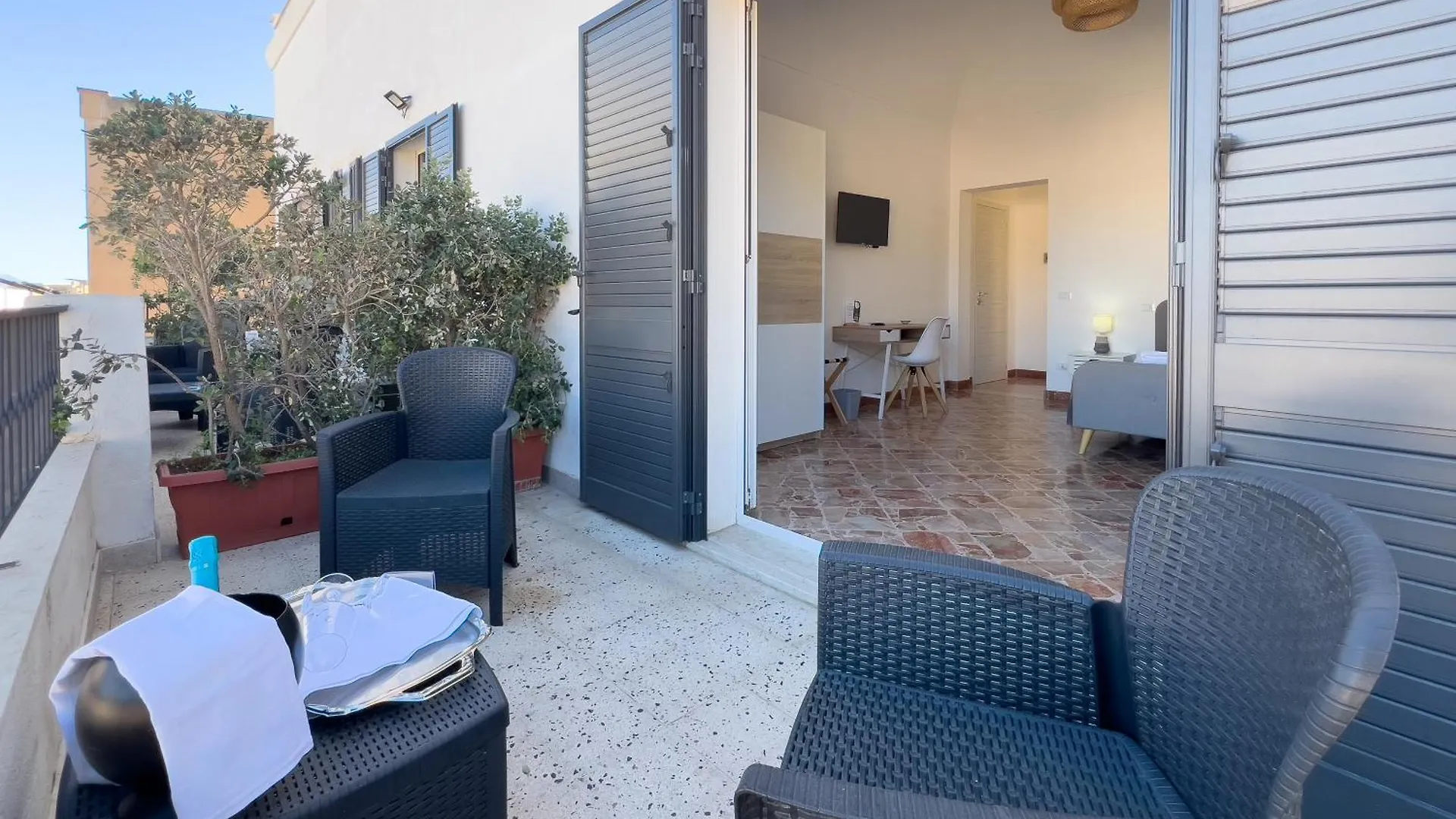 Ponente & Maestro Rooms Favignana Bed & Breakfast